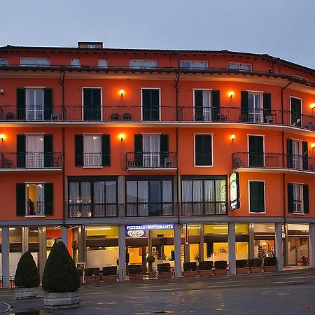 Hotel Residence Dei Fiori Baveno Exteriér fotografie