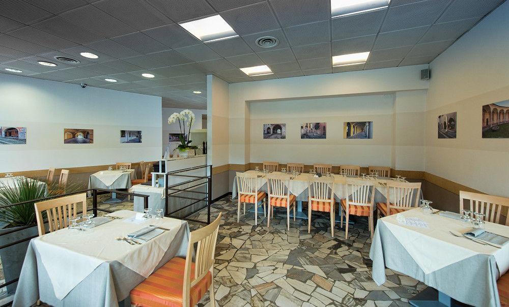 Hotel Residence Dei Fiori Baveno Exteriér fotografie